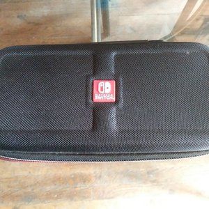 Nintendo Switch carry case